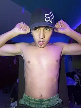 Snapshot of dirtydickkk chatting on 02/26/26, 02:43 dirtydickkk online show from 02/26/26, 02:43