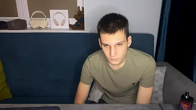 Snapshot of Donald_boy chatting on 02/20/26, 06:52 Donald boy online show from 02/20/26, 06:52