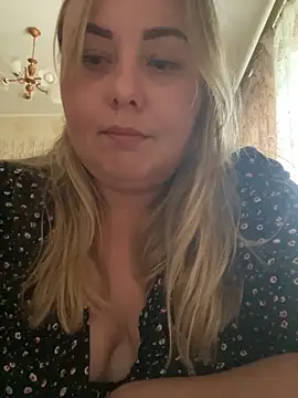 Mommy-girl-Lola online show from 05/27/26, 12:35
