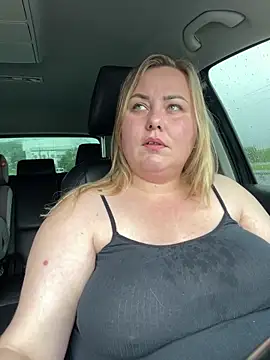 Mommy-girl-Lola online show from 06/08/26, 11:10