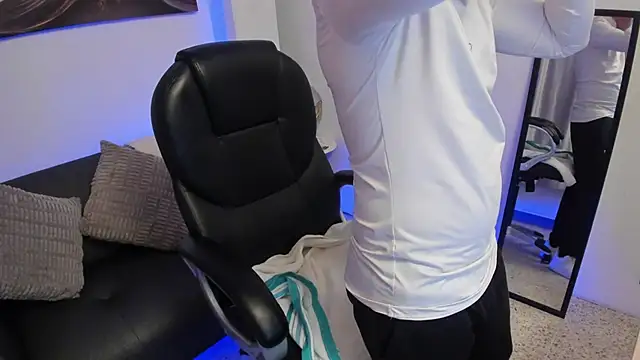 Tommas Jhonson online show from 02/27/26, 03:50