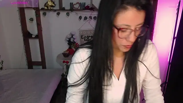 QueenRose94 online show from 03/31/26, 01:22