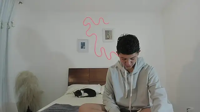 Snapshot of hardcoreheat_ind chatting on 02/23/26, 11:02 hardcoreheat ind online show from 02/23/26, 11:02