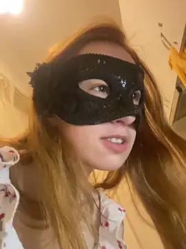 Snapshot of seluna_baby chatting on 02/12/26, 05:19 seluna baby online show from 02/12/26, 05:19