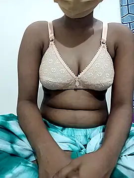 Cute Queen Noor online show from 03/29/26, 06:19