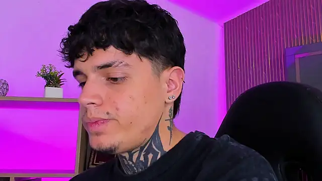 Declan-Foxx online show from 04/09/26, 12:21