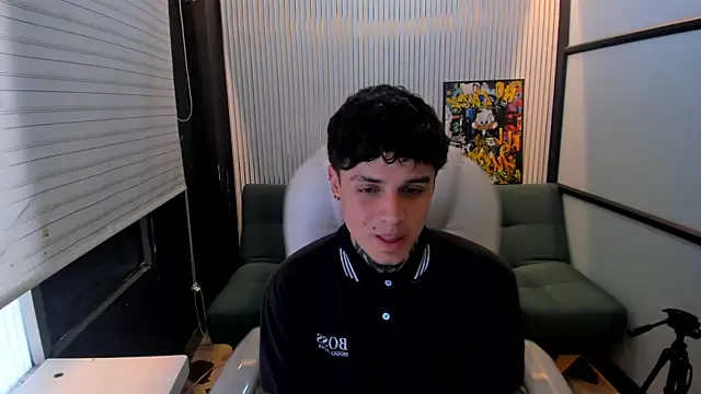 Declan-Foxx online show from 04/14/26, 08:26