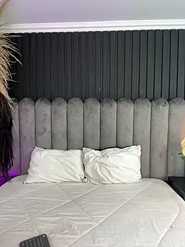 Nanda vixen  online show from 03/17/26, 08:34