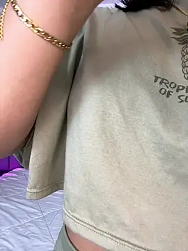 Nanda vixen  online show from 04/02/26, 12:52