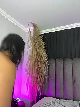 Nanda vixen  online show from 04/10/26, 11:53