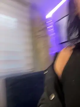 Nanda vixen  online show from 05/09/26, 11:59