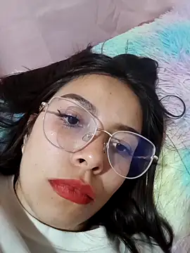 Snapshot of Ariana_Castillo__ chatting on 02/21/26, 02:01 Ariana Castillo online show from 02/21/26, 02:01