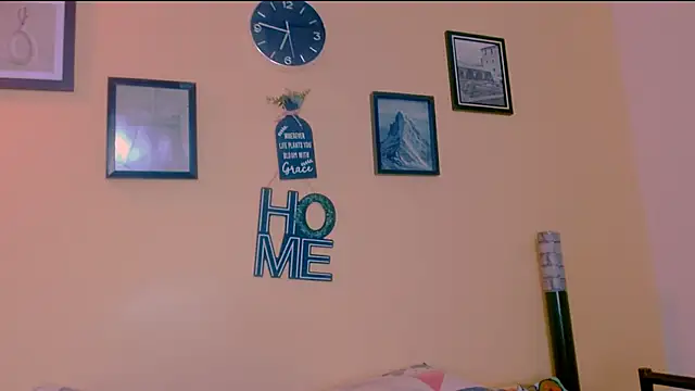 sexiempoderada18 online show from 02/21/26, 01:23