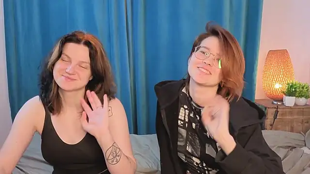 Snapshot of LatriceDosier chatting on 04/14/26, 09:10 LatriceDosier online show from 04/14/26, 09:10