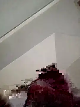 Snapshot of Aliesesay1 chatting on 02/18/26, 10:06 Aliesesay1 online show from 02/18/26, 10:06