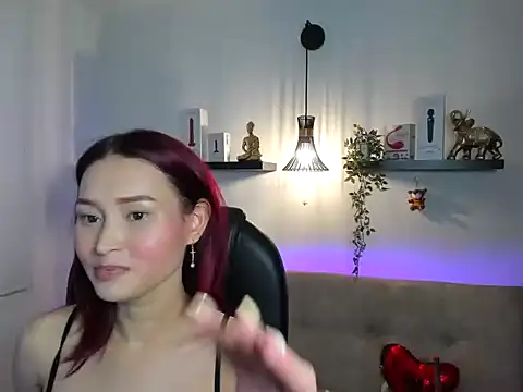 naomy stanley online show from 05/11/26, 11:46