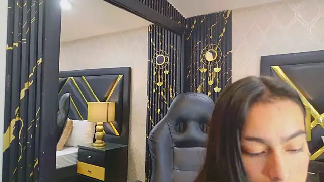 LaurenHazell online show from 03/24/26, 03:44