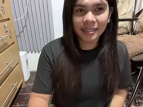 Snapshot of Mooree_naba chatting on 07/17/26, 01:40 Mooree naba online show from 07/17/26, 01:40
