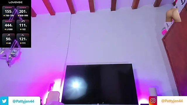 pattyjenkinss online show from 04/28/26, 10:48