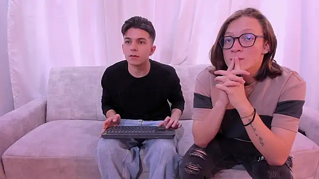 close friends online show from 05/29/26, 07:12