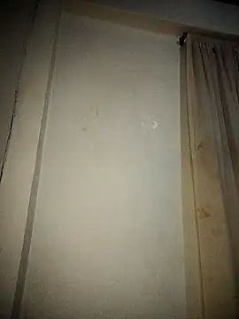 -hotebony online show from 05/27/26, 01:57
