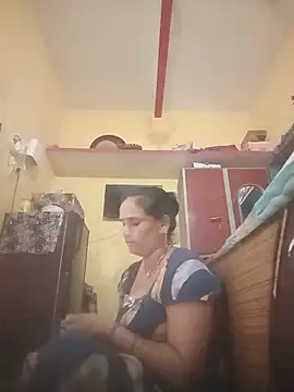 Snapshot of njkalo_sexe chatting on 05/15/26, 07:04 njkalo sexe online show from 05/15/26, 07:04