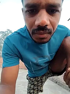 Snapshot of Daddyishere_19 chatting on 03/16/26, 12:49 Daddyishere 19 online show from 03/16/26, 12:49