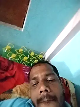 Snapshot of Daddyishere_19 chatting on 03/27/26, 08:20 Daddyishere 19 online show from 03/27/26, 08:20