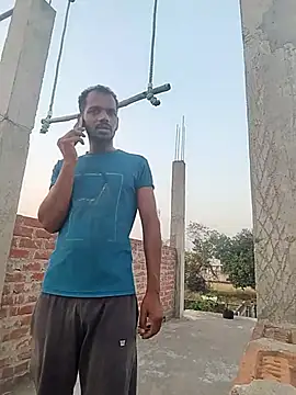 Snapshot of Daddyishere_19 chatting on 03/31/26, 12:38 Daddyishere 19 online show from 03/31/26, 12:38