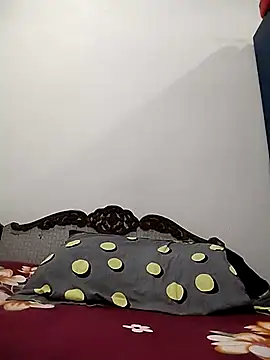 Snapshot of Daddyishere_19 chatting on 04/03/26, 04:16 Daddyishere 19 online show from 04/03/26, 04:16