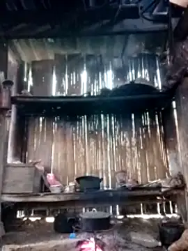 Snapshot of Nhoccon90 chatting on 02/19/26, 04:30 Nhoccon90 online show from 02/19/26, 04:30