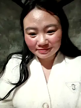 Snapshot of lisn-cute chatting on 02/11/26, 01:49 lisn-cute online show from 02/11/26, 01:49