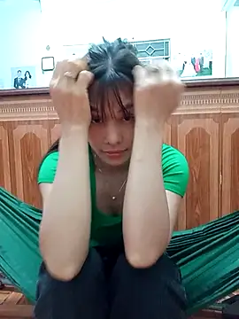 Snapshot of aiai220 chatting on 03/29/26, 12:05 aiai220 online show from 03/29/26, 12:05