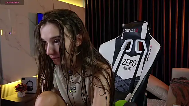 AnnyShore online show from 03/27/26, 12:05