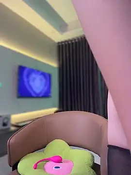 AnnyShore online show from 05/05/26, 11:57