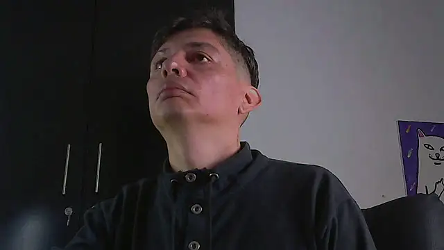 Snapshot of Thommas8a chatting on 02/16/26, 02:40 Thommas8a online show from 02/16/26, 02:40