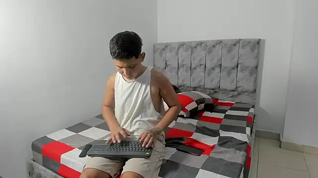 maykyboyx online show from 03/03/26, 11:21