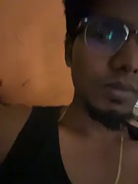 Snapshot of chennai_sexyboy chatting on 02/13/26, 04:08 chennai sexyboy online show from 02/13/26, 04:08