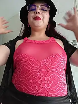 Yulska online show from 04/04/26, 08:39