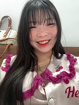 cuty lusy online show from 03/04/26, 02:17