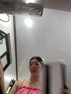 cuty lusy online show from 04/01/26, 02:23