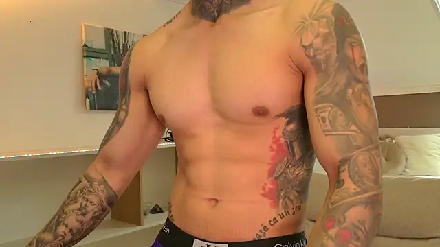 Snapshot of TristanGrey chatting on 02/11/26, 07:02 TristanGrey online show from 02/11/26, 07:02