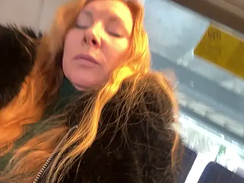 Snapshot of JenyJanys chatting on 02/20/26, 02:06 JenyJanys online show from 02/20/26, 02:06