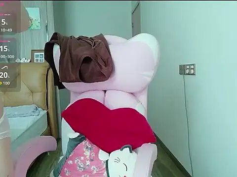 Snapshot of xiaojie_jie chatting on 02/23/26, 06:11 xiaojie jie online show from 02/23/26, 06:11