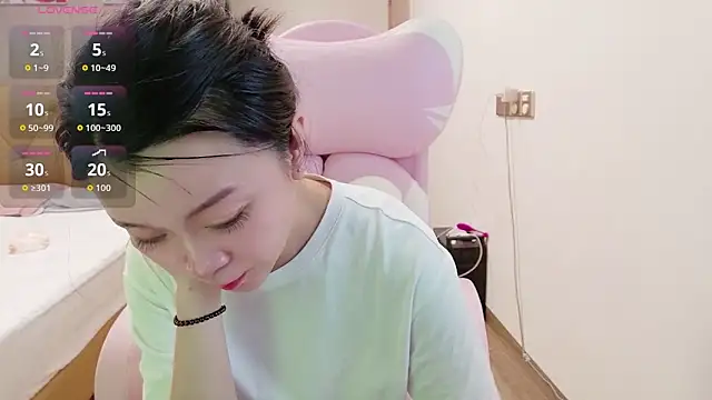 Snapshot of xiaojie_jie chatting on 02/24/26, 10:13 xiaojie jie online show from 02/24/26, 10:13