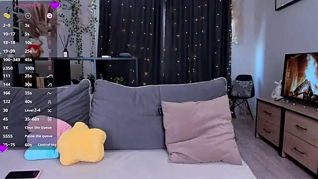 AmyLouWood online show from 05/10/26, 09:47