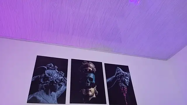 KateValenciaa online show from 04/10/26, 10:58