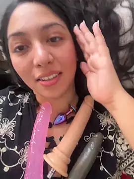 Victoria Lusty online show from 04/17/26, 09:29