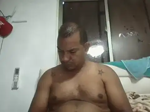 Quillero18 online show from 02/11/26, 03:06