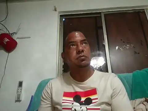 Quillero18 online show from 02/12/26, 04:46